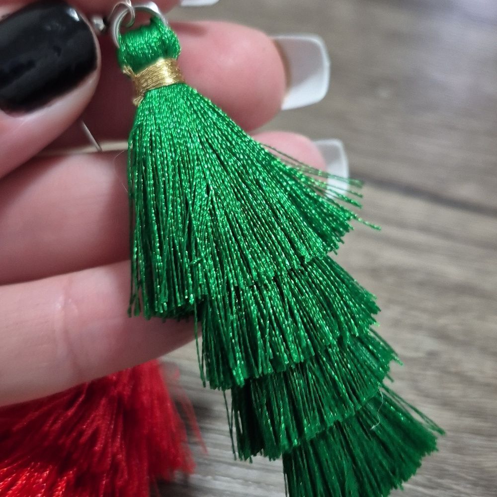 ♡♡♡Elegant Red and Green Tassel Earrings | Stocking Stuffer Gifts - Picture 6 of 8